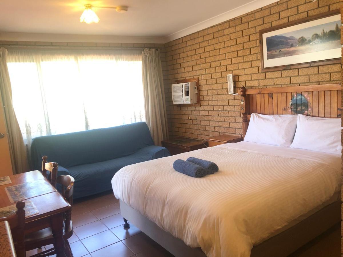 Lake Front Motel Зе-Энтранс Экстерьер фото